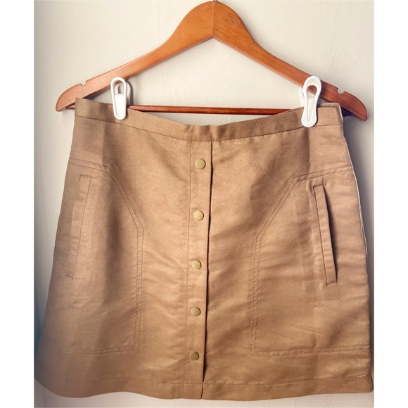 H&M Dresses & Skirts - Suede Button Front Mini Skirt with Pockets || H&M
